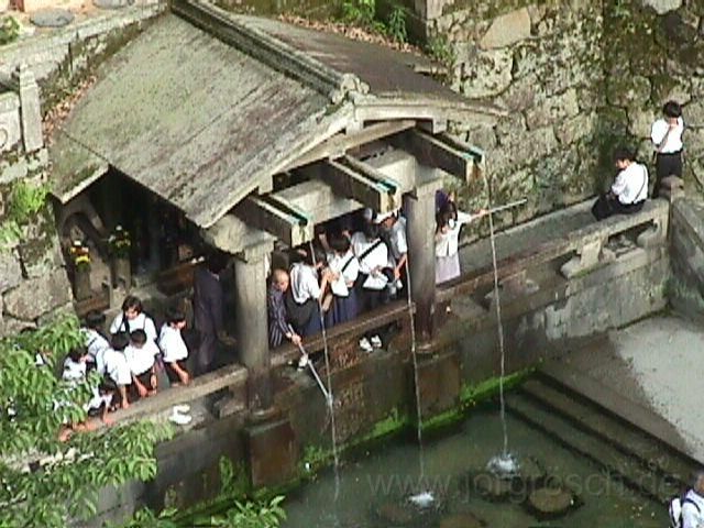 199806 kyoto wasser.jpg - Reines Wasser